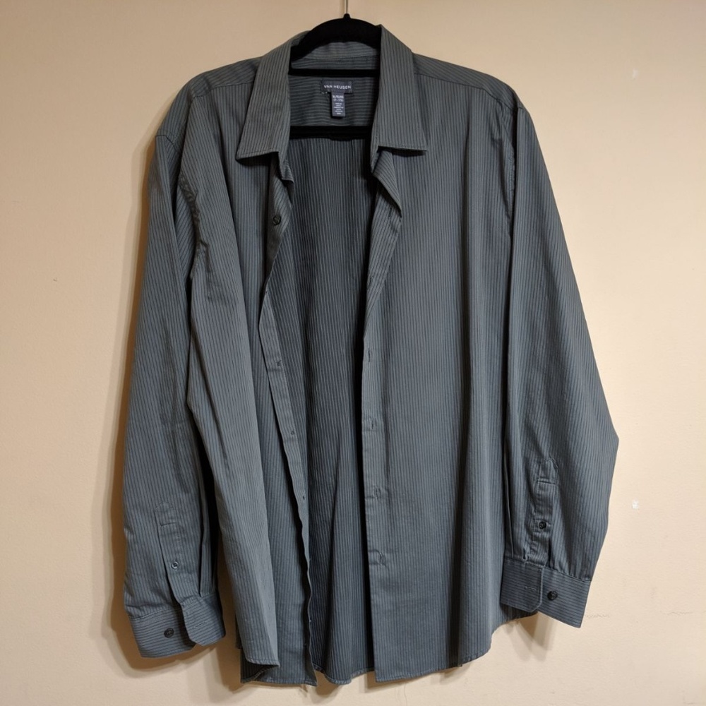 🌷Van Heusen Men's Button Down Shirt XL
